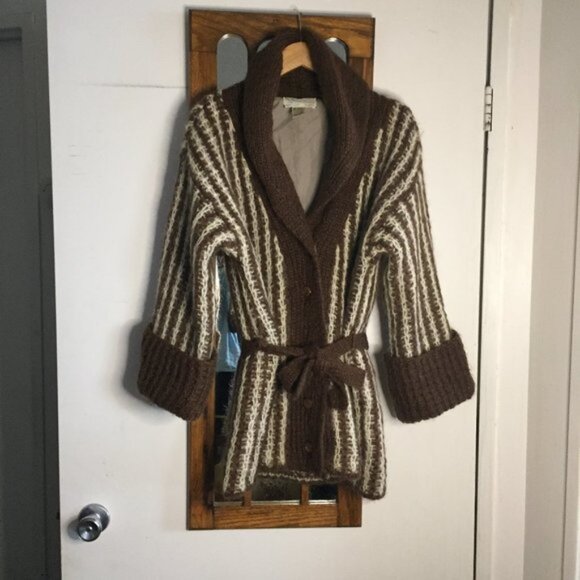 VINTAGE CARDIGAN SWEATER - Picture 1 of 4
